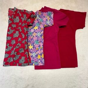 Women's Scrob Short Sleeve Tops - Red and Multicolor Size XS